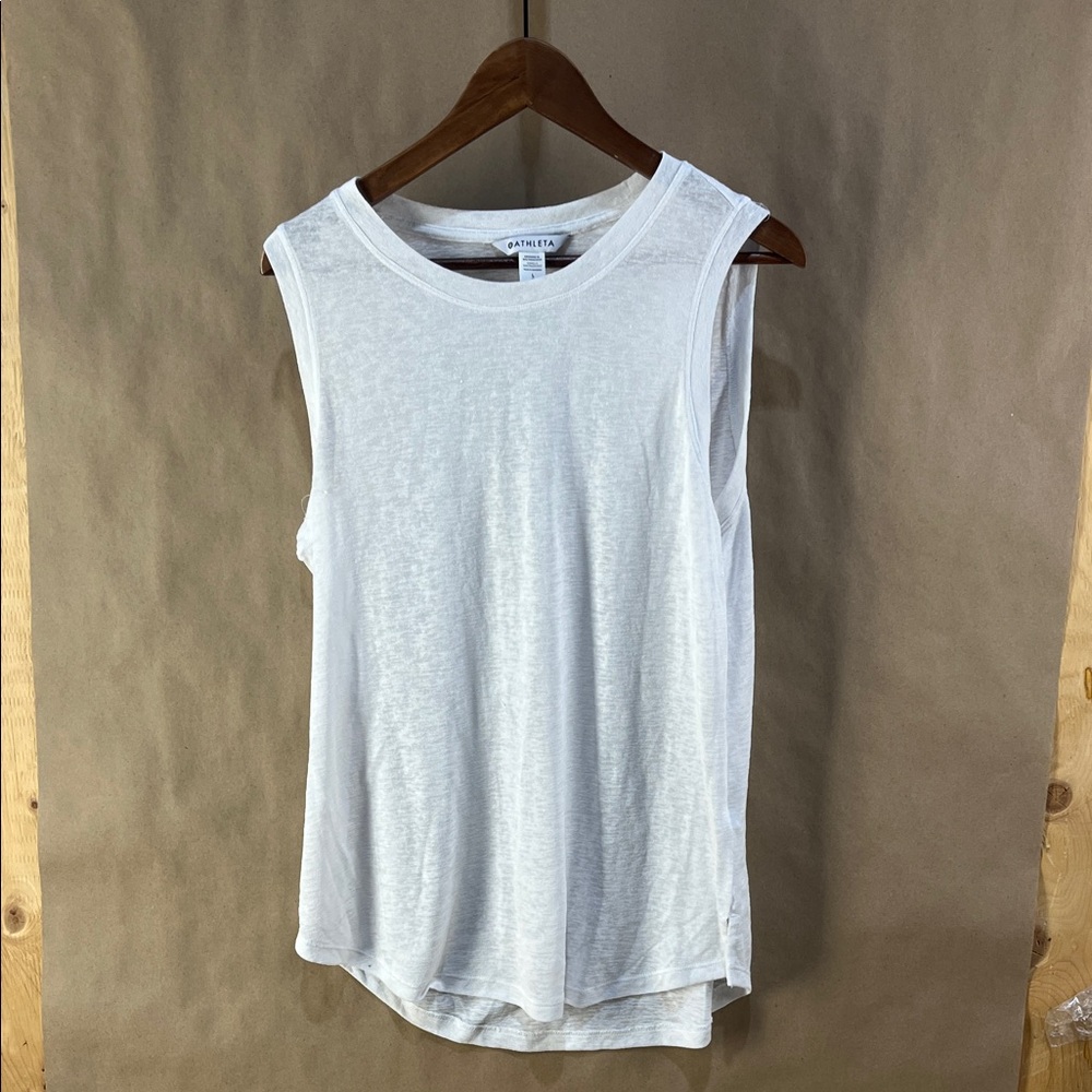 Athleta Women’s White Sleeveless Top (Size L)